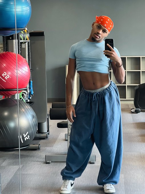 ☕️ https://t.co/GbUfcq4ipZ