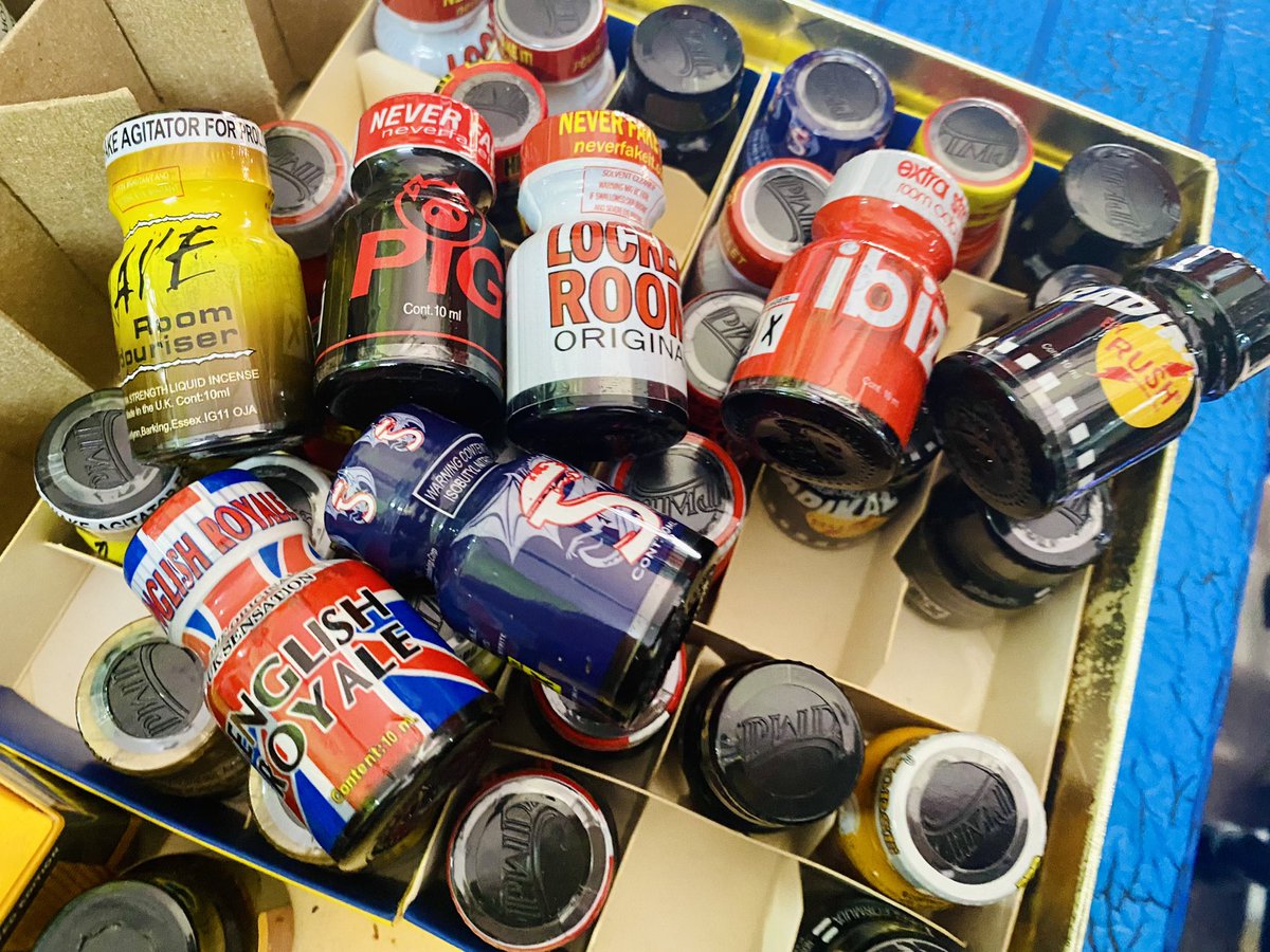 BotdamT's tweet image. 𝙏𝙧𝙞 𝙖̂𝙣 𝙠𝙝𝙖́𝙘𝙝 𝙝𝙖̀𝙣𝙜 𝙜𝙞𝙖̉𝙢 𝙜𝙞𝙖́ 𝙘𝙝𝙞̉ 𝙘𝙤̀𝙣 𝟭𝟮𝟬𝙠 

Nói là làm nha, duy nhất hôm nay
Ib giữ chỗ ngay nha anh em chỉ có 59 lọ