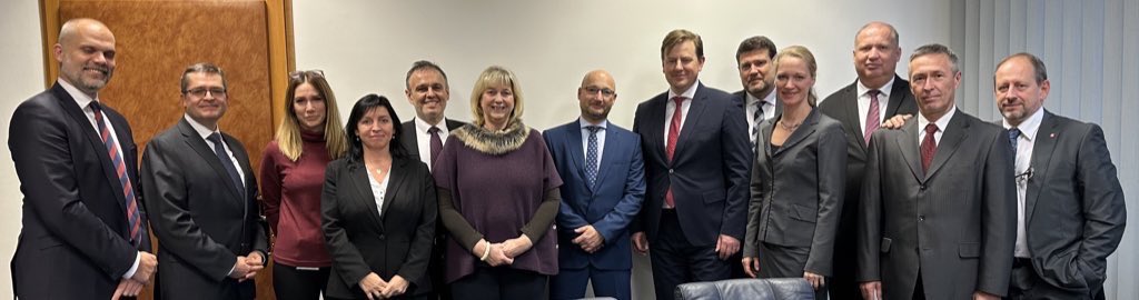 After more than 2 years as the 🇸🇰director general for Political Affairs I bid farewell to my beloved job and wonderful colleagues to take on new challenges. Grateful for this opportunity to put my two cents into shaping Slovak foreign policy under unprecedented circumstances.