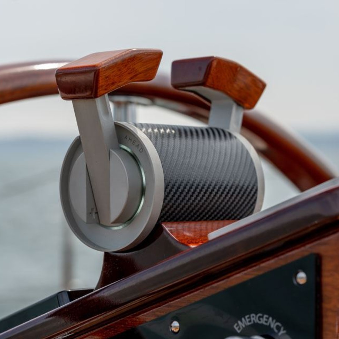 Oceanvolt_Ltd's tweet image. Day 1 of Oceanvolt's #Xmas #Calendar. "As a company and as individuals, we are passionate about helping to protect the marine environment. Electric drive systems play an integral part in the future of lower carbon emissions on the water." - @SpiritYachts
#SpiritYachts #Spirit65DH