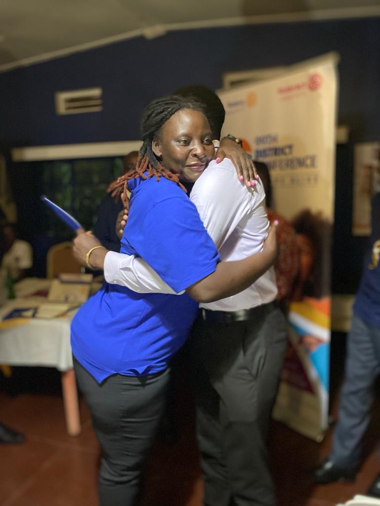RotaryMedia256's tweet image. A moment of pride and commitment as Rotaract Club of @RctKyambogo warmly embraces new members into their family during the Chatar Night induction ceremony.  #RotaractFamily #ChatarInduction
