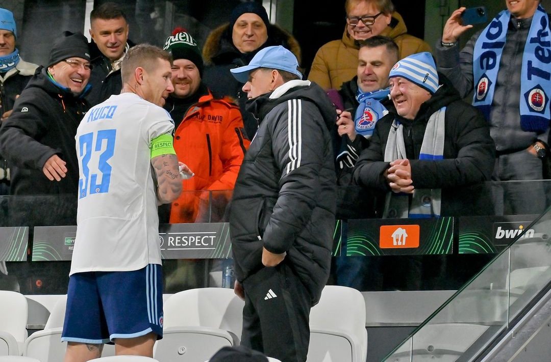 Sottoporta_ICI's tweet image. - Abbiamo riportato alla luce una figura illustre del #calcioitaliano dello scorso decennio, ovvero il 36enne Juraj #Kucka che con una doppietta ha consentito al suo #SlovanBratislava di battere il KÍ Klaksvík. 🇸🇰