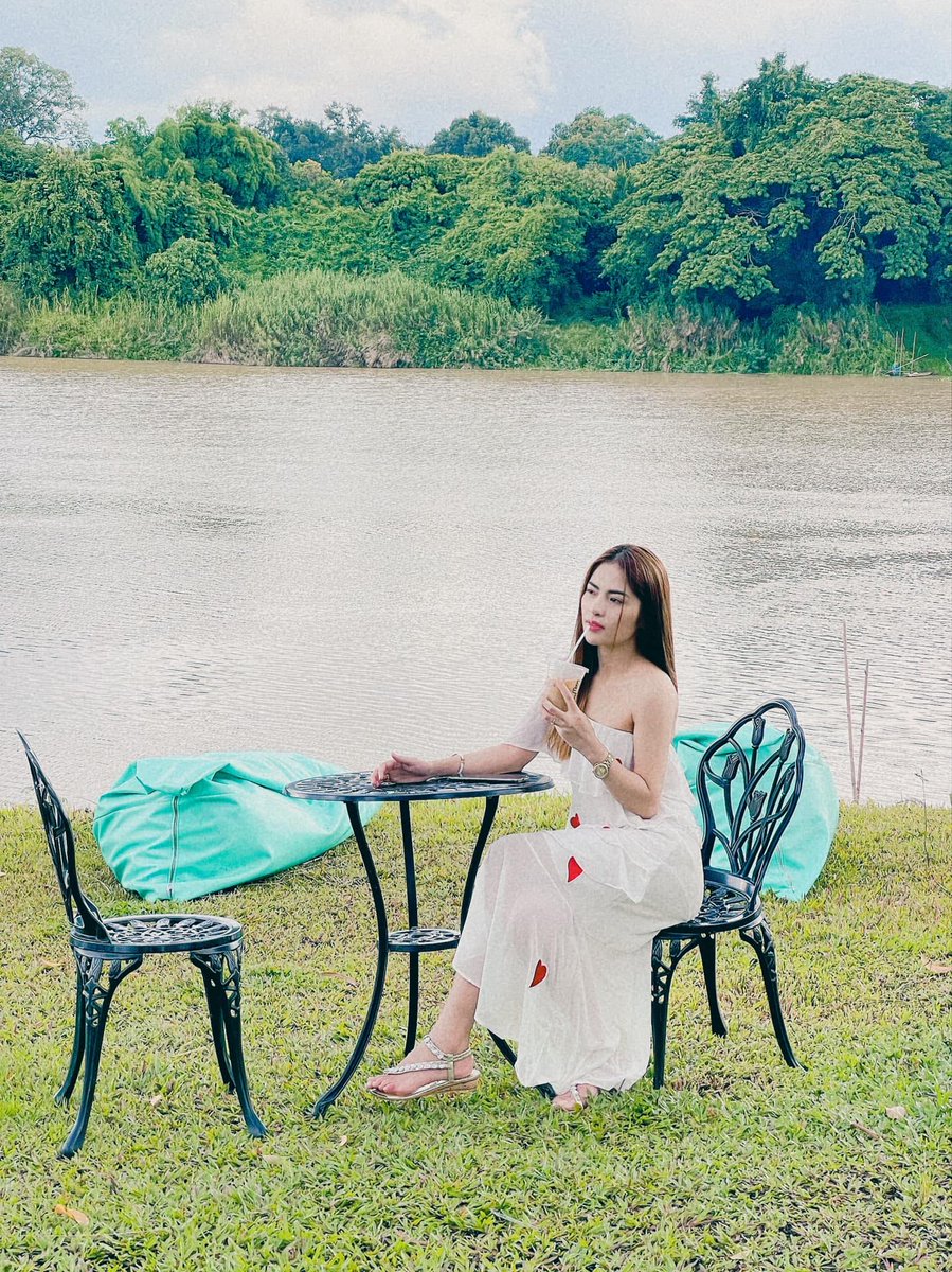 fon1779588's tweet photo. ตกลงว่าชอบถ่ายรูป หรือชอบคนในรูปถ่าย📷 #รีทวิตให้ด้วยน้า #ทักมาค่ะ https://t.co/Z9OL5h2pZ9