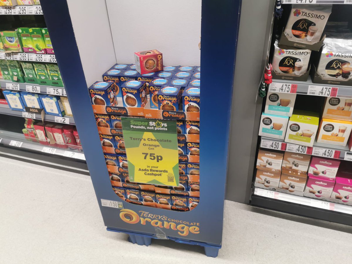 Josh_Perkins_'s tweet photo. @AsdaServiceTeam why did I not get my 75p back on my Terry’s chocolate oranges 😓 https://t.co/0NeLOx5CKi