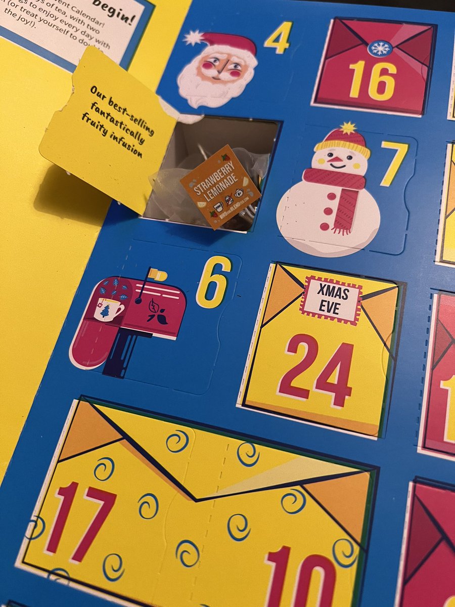 daisyturnell's tweet photo. A strawberry start to my double advent calendars this year 🍓🍓

#TeaFiend https://t.co/M4c1Z45eKm