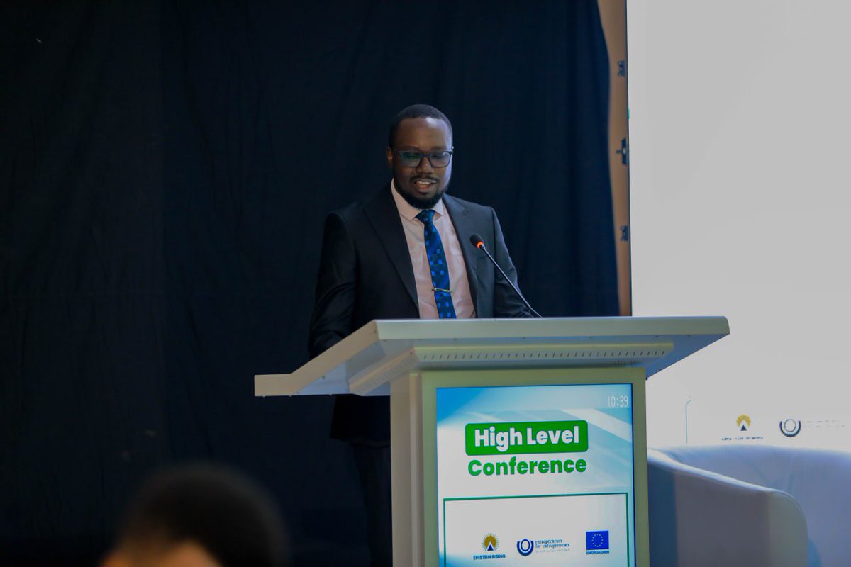 EinsteinRising's tweet photo. @BMangeni, the CEO of Einstein Rising, giving his opening remarks at the day’s event.

He hopes the attendees derive value from the discussions that will be held in the day.

#KID2023
#ScalingClimateAction https://t.co/AeSsk4DxCD