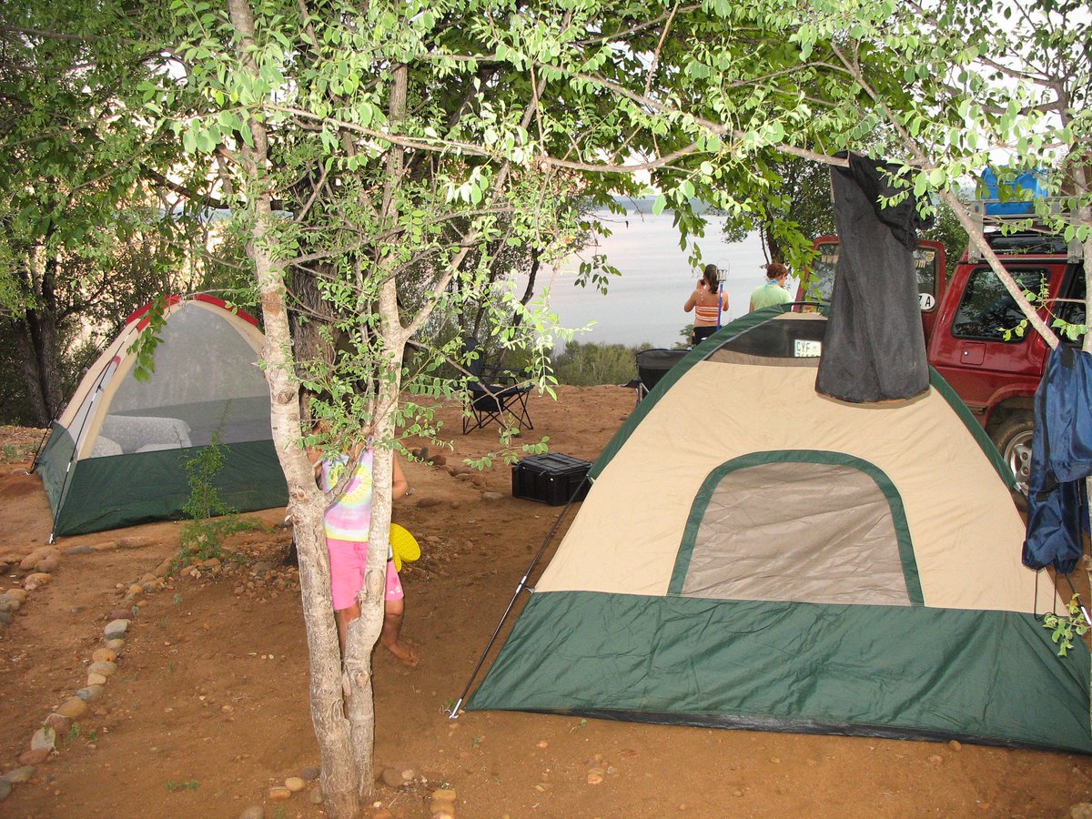 OWB110GP's tweet photo. Happy Friday all. A lot of people make the mistake of thinking you need lots of expensive equipment to enjoy or make it possible to go camping. This is how we used to camp as a family so get out there and create memories for a life time. #chasingsmiles #visitzimbabwe https://t.co/E6dLMFa9bC