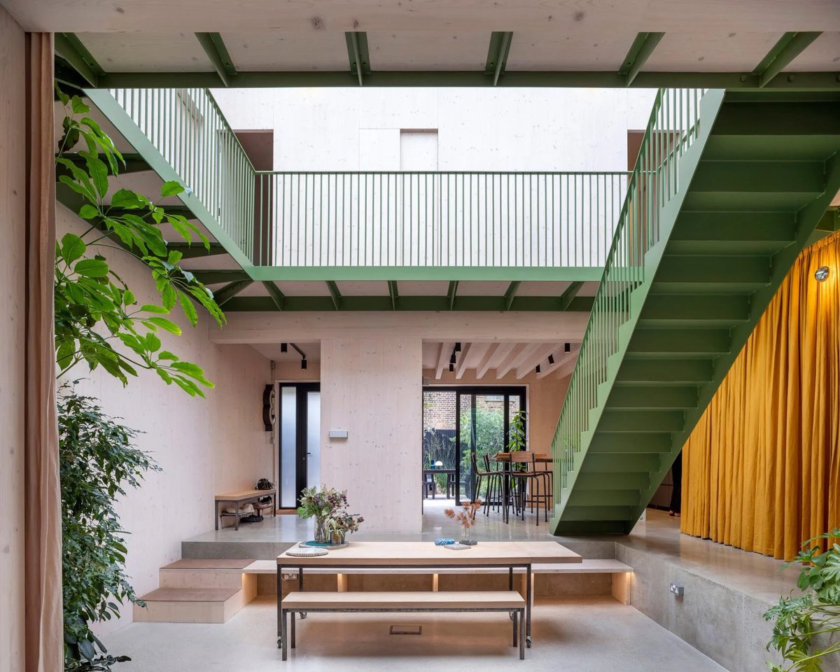 AmyPeacock_'s tweet photo. I love the way @HayhurstAndCo incorporated bamboo planting behind the facade of this low-energy home in London, which was designed as “a domestic-scale greenhouse”

Read more about the project on @dezeen 👉 https://t.co/iRrx8vQRcd https://t.co/OA5mgzyoQa