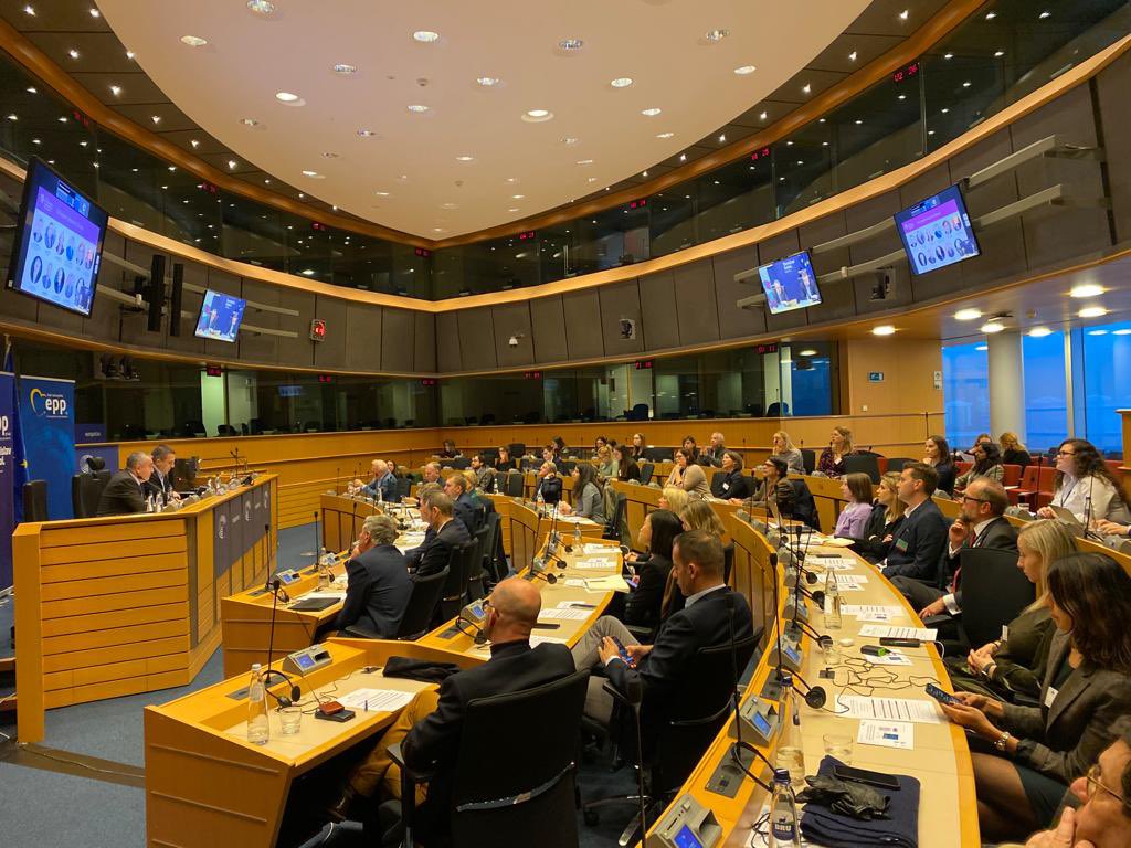 Tomislav Sokol (@tomislavsokol) on Twitter photo As #PHSSR EU Expert Advisory Group co-chair, I hosted an event in <a href="/EuroParl_EN/">European Parliament</a>, where we launched report dedicated to key policy recommendations on prevention&early detection of #NCDs in 🇪🇺. I want to thank co-chair <a href="/MOSSIALOS/">Elias Mossialos</a> and other experts for their invaluable contributions. As #PHSSR EU Expert Advisory Group co-chair, I hosted an event in <a href="/EuroParl_EN/">European Parliament</a>, where we launched report dedicated to key policy recommendations on prevention&early detection of #NCDs in 🇪🇺. I want to thank co-chair <a href="/MOSSIALOS/">Elias Mossialos</a> and other experts for their invaluable contributions.