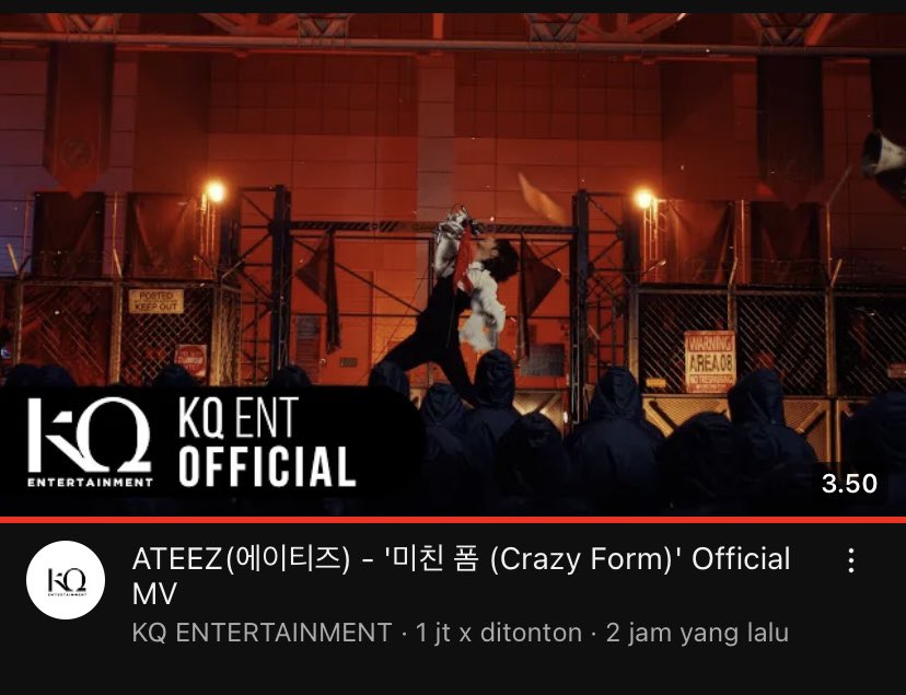 GILAAAA GACOR BANG i'm gonna sing ayayaya cheumelchwoo  my ego's in this show all night long 😭🙆🏻‍♀️

stream : youtu.be/9t57C7NcjWo?si…