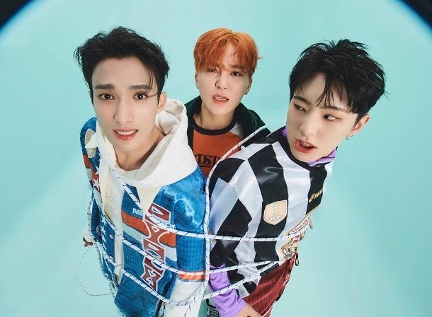 kchartsmaster's tweet photo. Most popular boy group songs on MelOn each month in 2023 so far:

January: NCT DREAM - Candy  
February: BSS - Fighting  
March: BSS - Fighting  
April: BSS - Fighting  
May: SEVENTEEN - Super  
June: SEVENTEEN - Super  
July: SEVENTEEN - Super 
August: SEVENTEEN - Super 
September: SEVENTEEN - Super
October: RIIZE - Get A Guitar
November: SEVENTEEN - God of Music
