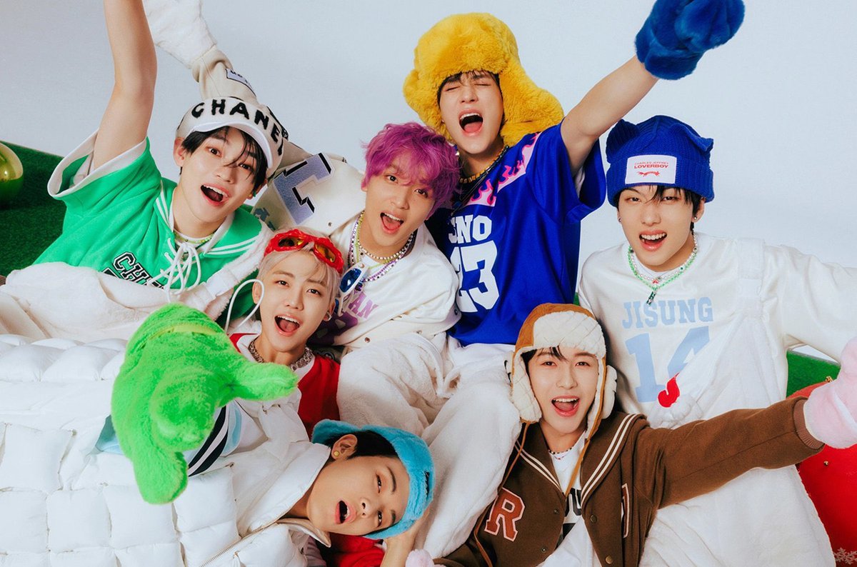 kchartsmaster's tweet photo. Most popular boy group songs on MelOn each month in 2023 so far:

January: NCT DREAM - Candy  
February: BSS - Fighting  
March: BSS - Fighting  
April: BSS - Fighting  
May: SEVENTEEN - Super  
June: SEVENTEEN - Super  
July: SEVENTEEN - Super 
August: SEVENTEEN - Super 
September: SEVENTEEN - Super
October: RIIZE - Get A Guitar
November: SEVENTEEN - God of Music