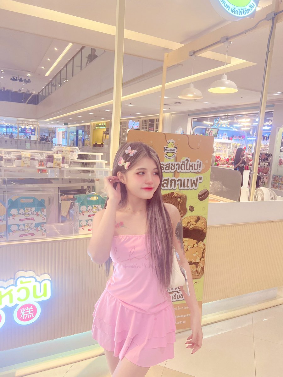 SleavexX's tweet photo. สวัสดีเดือนธันวา (เดือนเกิด) 🎁
.
Hello December! (9Dec🎂) 🎁
.
ภาพเด็ดๆ เนื้อหาพิเศษ  (special content) >>https://t.co/HDLePOVmA2

#sleavexx #cutekittengirl #สาวไทย #sexygirl #แคปชั่นอ่อย #แคปชั่นภาษาอังกฤษ #แคปชั่นน่ารัก #เด็กดื้อ https://t.co/LKht55hOnY