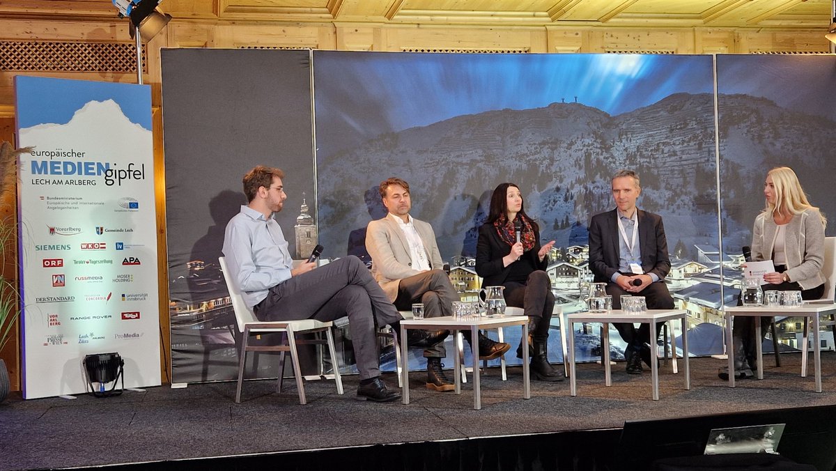 Mediengipfel Lech (@mediengipfel) on Twitter photo Tag zwei des Mediengipfels beginnt mit einem Wissenschaftsforum der <a href="/uniinnsbruck/">@uniinnsbruck@social.uibk.ac.at</a> rund um das Thema künstliche Intelligenz.
#emg23 #mediengipfel Tag zwei des Mediengipfels beginnt mit einem Wissenschaftsforum der <a href="/uniinnsbruck/">@uniinnsbruck@social.uibk.ac.at</a> rund um das Thema künstliche Intelligenz.
#emg23 #mediengipfel