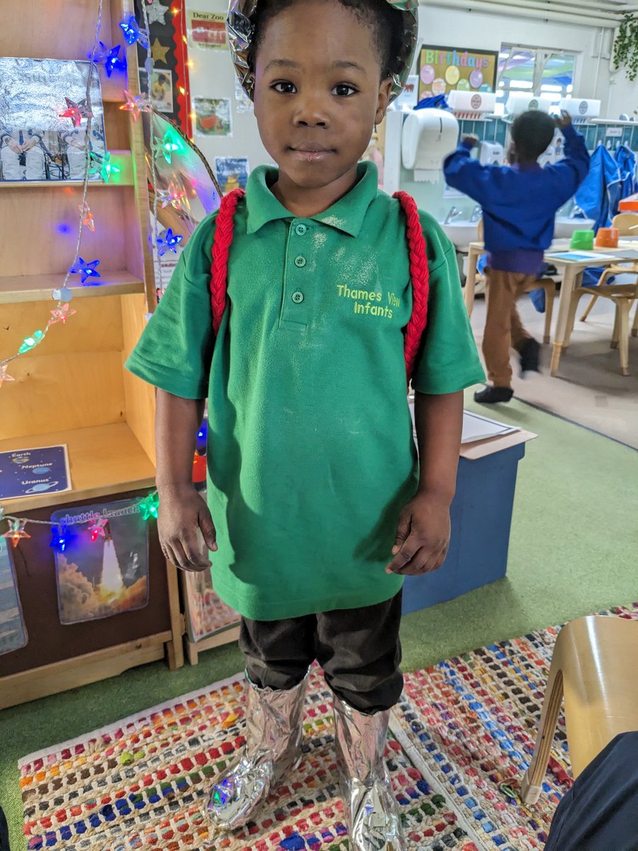 Adam Dobson (@adamdobsontvi) on Twitter photo We are currently learning about our topic: Sun, Moon and Stars. In our role play area children have enjoyed dressing up as an astronaut and pretending to be in a space ship or on the moon. <a href="/TVInfants/">Thames View Infants</a> <a href="/RosaTVI/">Rosa Corcoran-Jones</a> <a href="/Fiona_tvi/">FionaTVI</a> We are currently learning about our topic: Sun, Moon and Stars. In our role play area children have enjoyed dressing up as an astronaut and pretending to be in a space ship or on the moon. <a href="/TVInfants/">Thames View Infants</a> <a href="/RosaTVI/">Rosa Corcoran-Jones</a> <a href="/Fiona_tvi/">FionaTVI</a>