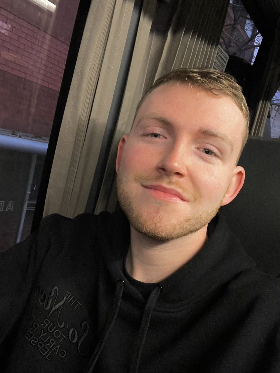 supercalumfragilistic🧬⛓️ tweet media