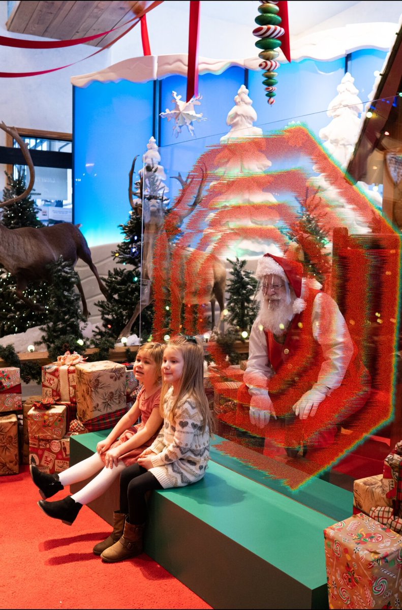 Oh god oh fuck Santa deployed his AT Field