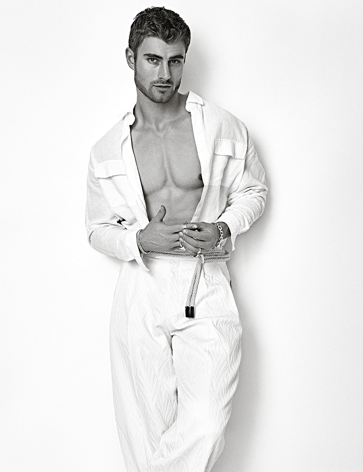 mmscene's tweet photo. Fashion photographer #TopperKomm captured #MMSCENE STYLE STORIES exclusive feature titled "Broad Channel" starring the handsome #LinusWeber: https://t.co/CFlE4yHUKx https://t.co/jXl6Vnyykb