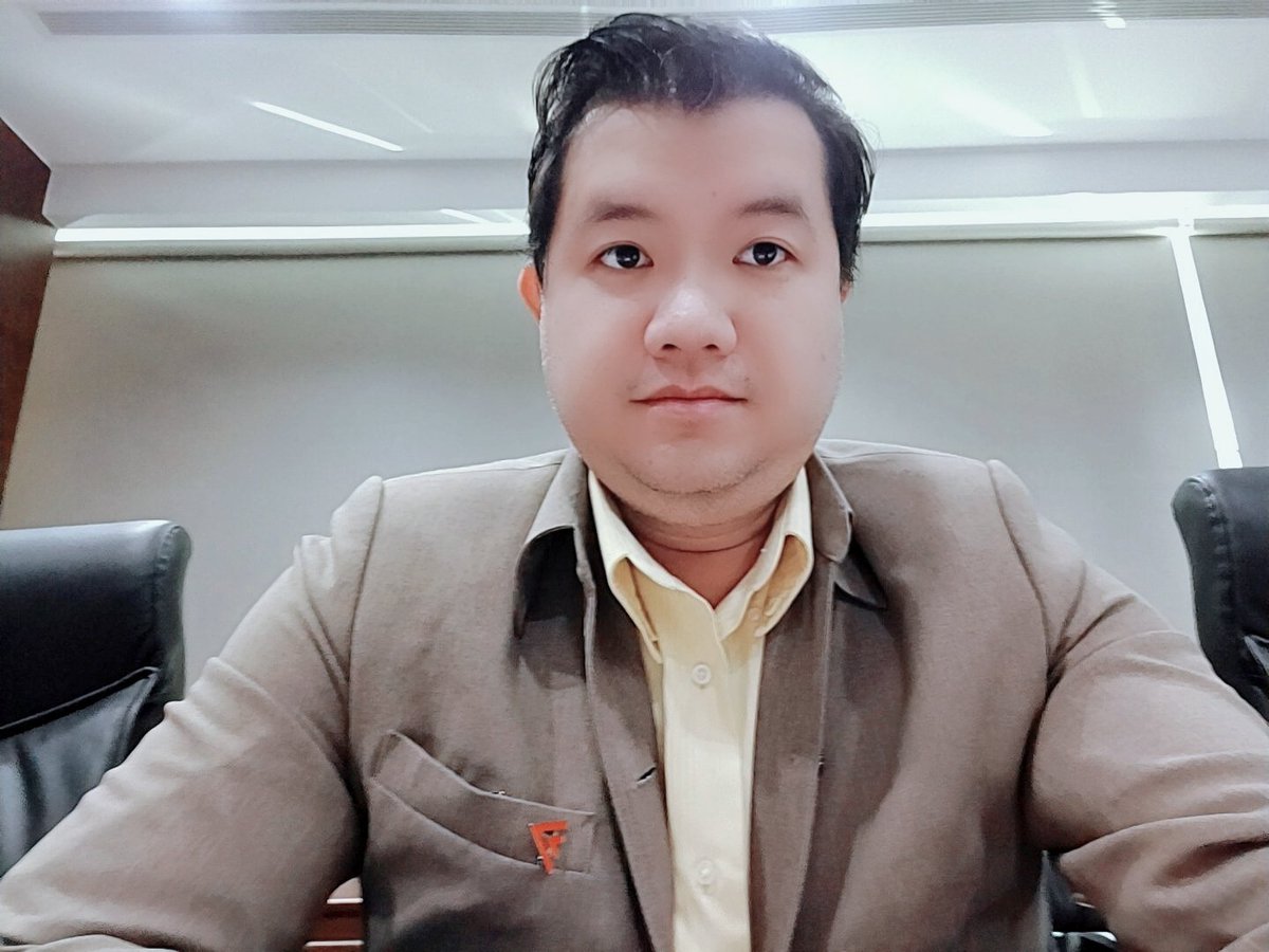 ekkarat150's tweet photo. ประชุมอนุกรรมการสาธารณสุข 
สภากรุงเทพมหานคร หาทางแก้ไขปัญหา โรคติดต่อทุกโรงเรียนในเขตพระนคร รวมถึงผลักดันการป้องกันสารเสพติดต่างๆ

#ทีมพี่หมีเอก
#บางรักต้องก้าวไกล https://t.co/rW3qyTRndI