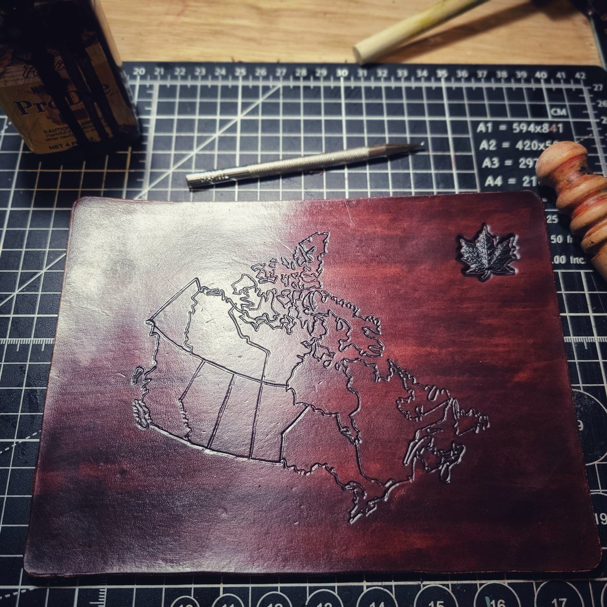 Oplusnleather's tweet photo. https://t.co/30KN3v0lQk
Terrific work! 👏
#LetsGoOilers #oilers #Canada #Canadian #oplusn #handmade #leathercraft https://t.co/ZVbpf4Meev