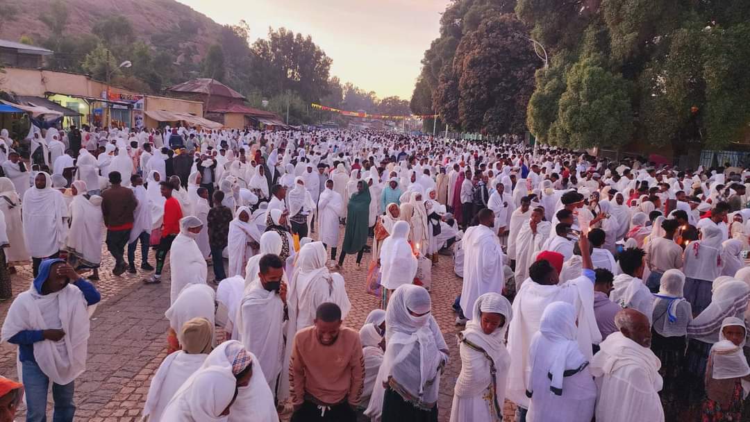Binyamgk's tweet photo. ኣከባብራ በዓል ሕዳር ፅዮን ኣብ ርእሰ ኣድባ��ት ኣኽሱም ፅዮን
ርሑስ በዓል https://t.co/uTnT29RplR
