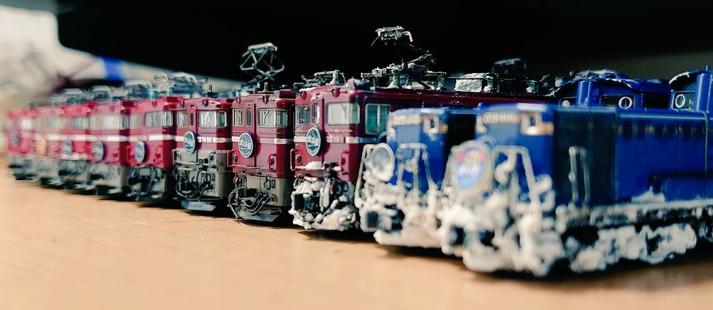 serena_c26's tweet photo. #12月になったのでフォロワーさんに自己紹介しようぜ
一畳サイズの #自宅レイアウト で模型を走らせたり車両を弄ったりして喜んでる脳内お花畑野郎です😜ココ最近はブルトレが(主に北斗星)メインですが､東北､北海道方面で活躍した車両を主なテーマとして遊んでいます♪
改めてよろしくお願いします🥳 https://t.co/rz555n2rVc