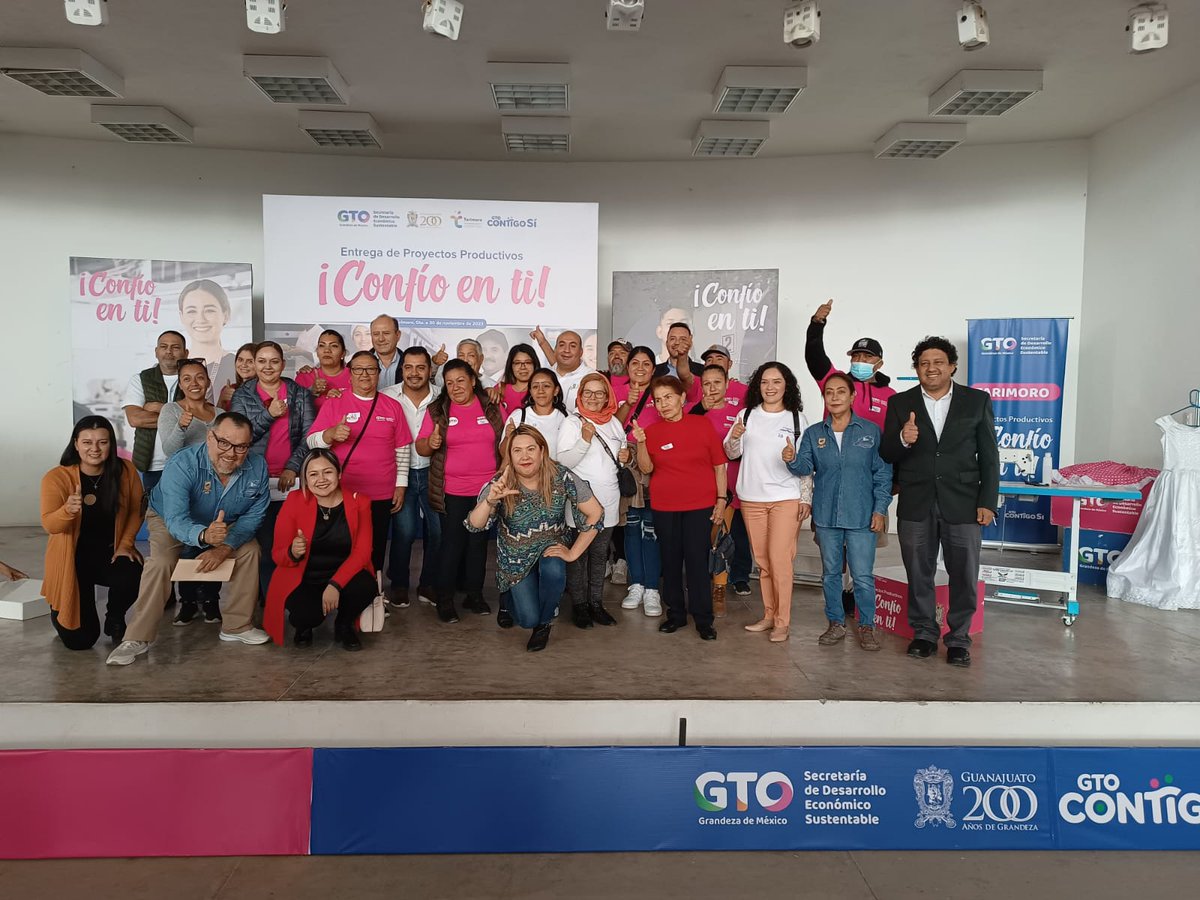 MEsthermt's tweet photo. El día de hoy asistí en el municipio de Tarimoro a la entrega de proyectos productivos del programa "Mi Negocio Confío En Tí" de la Secretaria de Desarrollo Económico Sustentable de Guanajuato. ✌️😁 #GrandezaDeMéxico #TúDiputadaSíRegresa #Distrito14GTO #GobiernoMunicipalTarimoro https://t.co/siHcJUguBJ