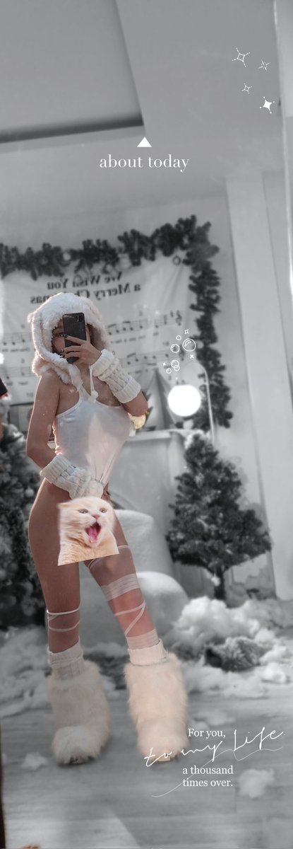 Hannhi22's tweet photo. Chào mừng tháng 12 ❤️
#hannhi22 #Noel #viral #model https://t.co/ypp75C3dT4