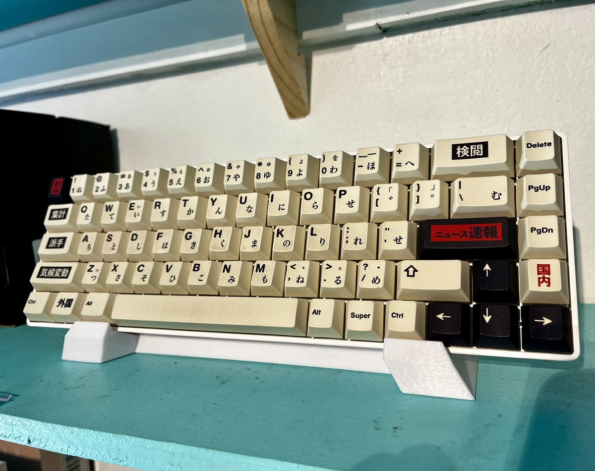 あすき tweet media