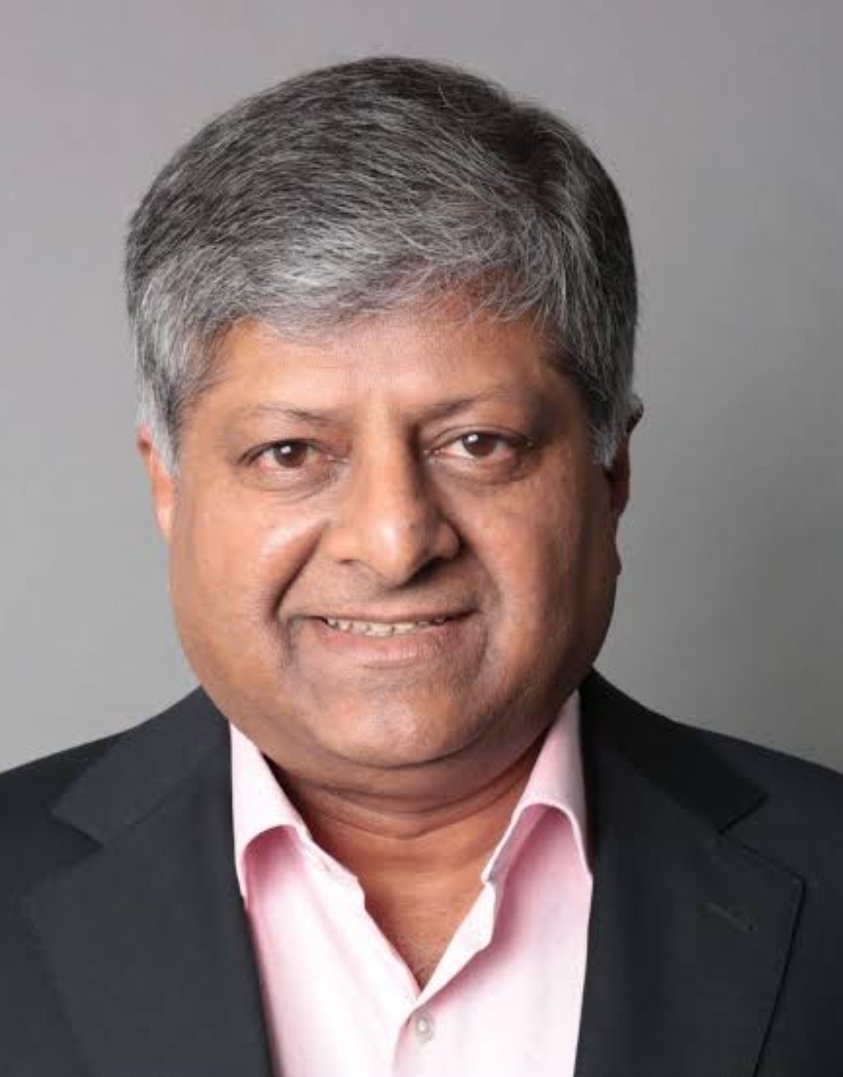 Tonight @AAAIOfficial will felicitate @Shashimediabran with Lifetime Achievemnt Awrd. None deserves the award more than him. It has been an honour to have worked with him various committees over the years. I will miss being there tonight. Shashi da, congrats and wish you the best
