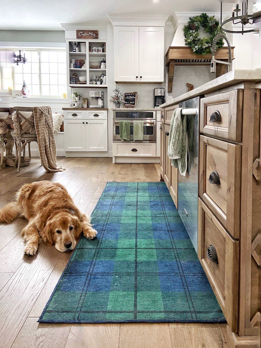 Hallmark Floors tweet media