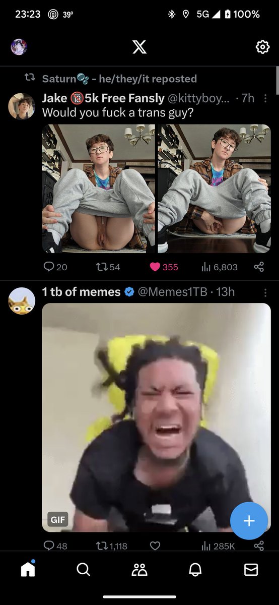 FiearAd's tweet photo. @kittyboyjake The fact that this is the post after yours xD
https://t.co/d6TuytSTX5 https://t.co/ND43KDCvlg