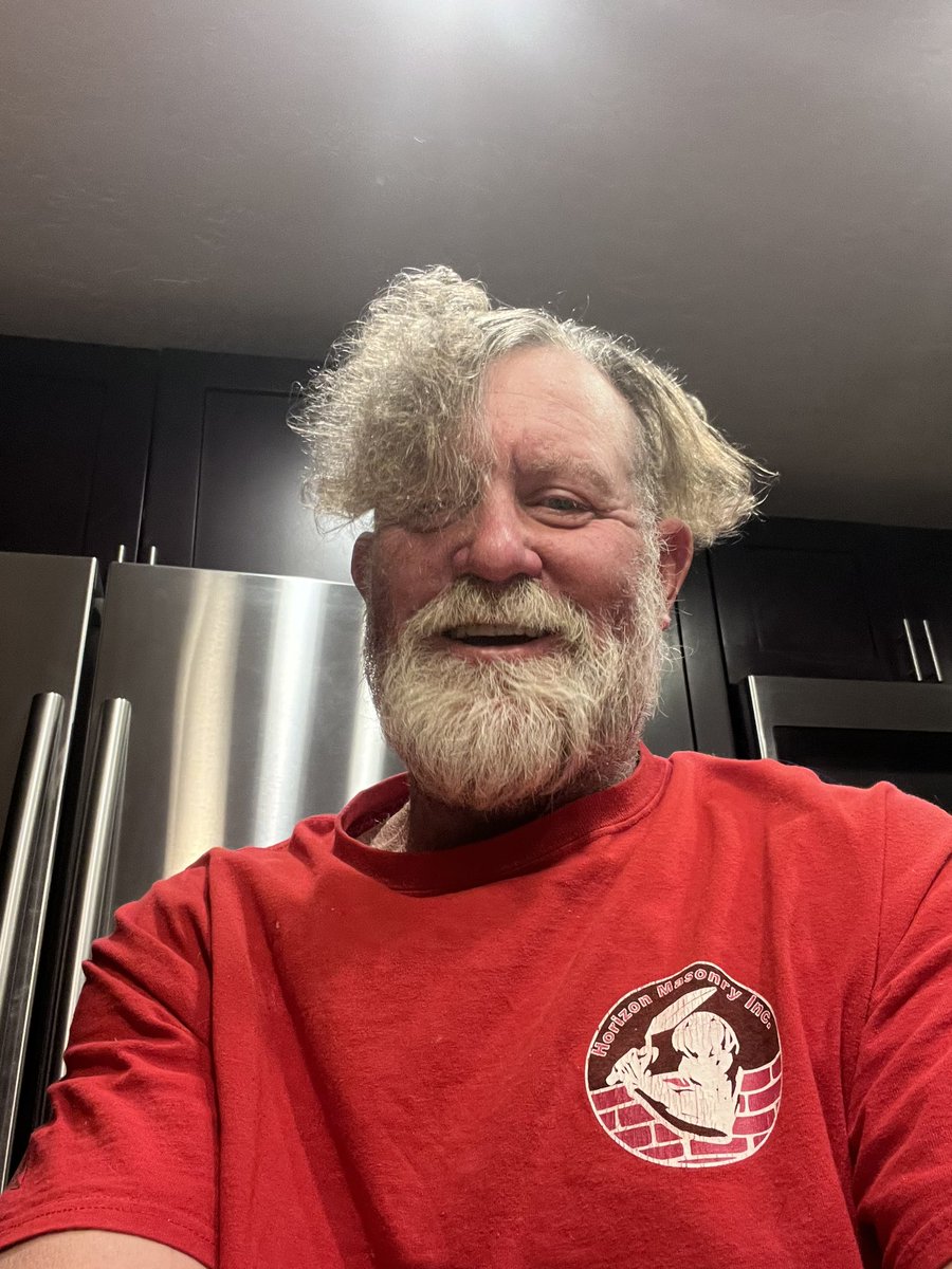 wwhitesides2's tweet photo. Who does this shit? https://t.co/tlo9gonADX