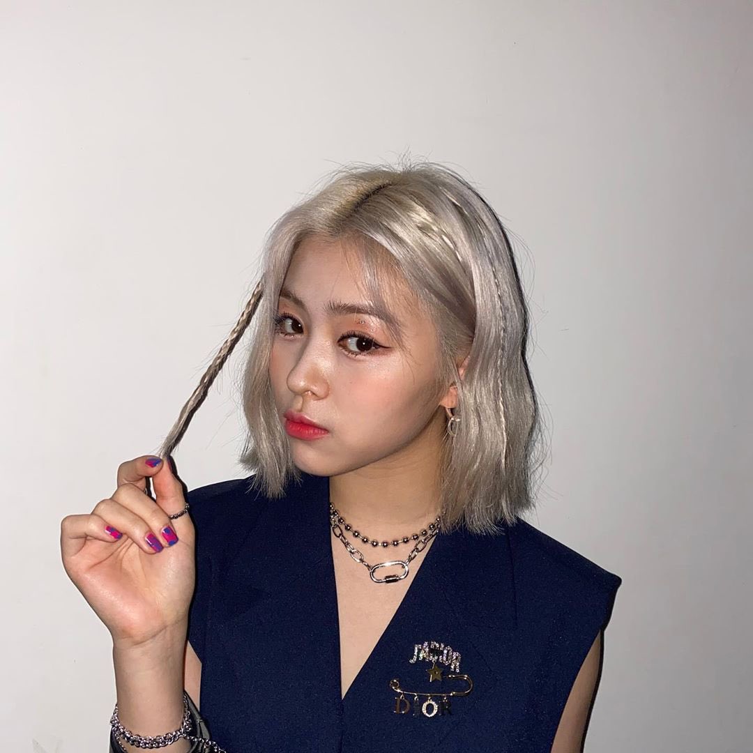 Por ahí del año del caldo estaba esperando de este #テク𖥔࣪𝚍e𝚋ut y aunque ustedes no lo crean yo tomé my #𝑔et·𝕒·𝚐uιтar porque es obvio que por mis <a href="/iaeblekz/">𝐑OBO੮ΣCH</a> soy capaz de todo.

𝔣airy -- 𝑙𔘓v𝕖 ♡⃞ ･ #𝕝ucifer