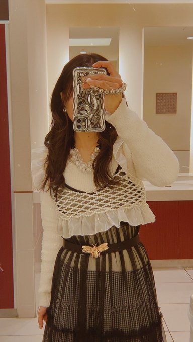 今日目玉コーデです https://t.co/nCNoN2J5Qy<a href="/tag/%E3%82%A4%E3%83%99%E3%83%B3%E3%83%88go_%E8%B5%A4%E3%83%96%E3%83%BC"class="tags"><span>#イベントgo_赤ブー</span></a><a href="/tag/%E5%A2%93%E6%B0%B4"class="tags"><span>#墓水</span></a>