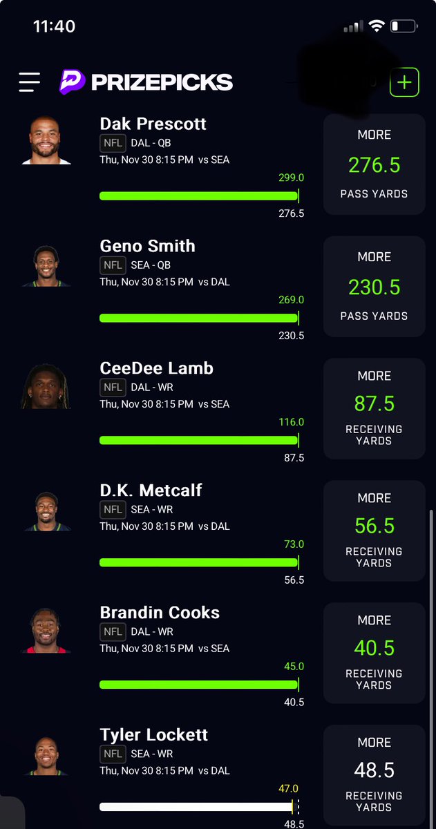 stokesmichael22's tweet photo. @burgerboss21 I lost $2500 MF couldn’t get 49 yards the entire game smh https://t.co/Q3zE2eSuve