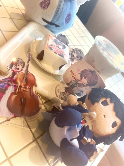 本日12/1(金)は結城希亜ちゃんの誕生日です!!  オリジナルバースデーケーキとオリジナルラテアートで 希亜ちゃんをお祝いです!  皆さんも #結城希亜生誕祭2023 をつけてお祝いのリポスト(リツイート)、お待ちしております!!  #ぱれっと #9ナイン