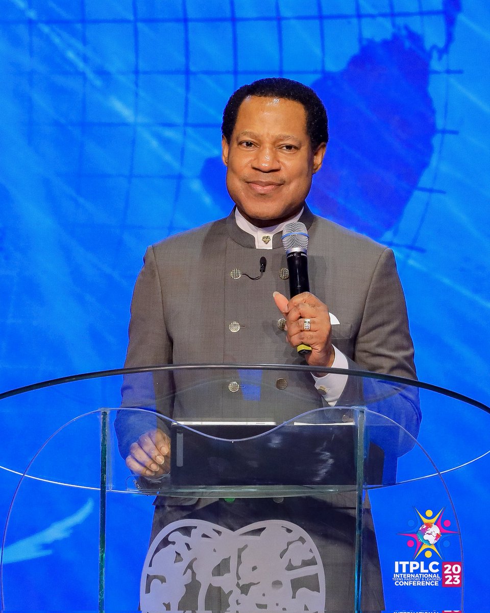 moregrace2303's tweet photo. #Dec07
#CelebratingPastorChris
#MyManOfGod https://t.co/cyYH7patEh