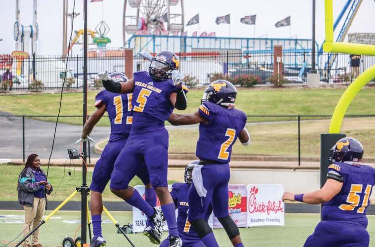 #AGTG Blessed to receive 2nd offer Texas College💜⭐️ @Coach_JJackson2 @_youngbeast_ #SIPMADE