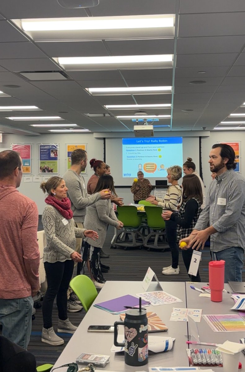 The last two days, District 87 focused on making grade-level academic content more accessible for English language learners while at the same time promoting language development. #SIOPtraining #EnglishLearners #TeachingStrategiesForAllStudents
