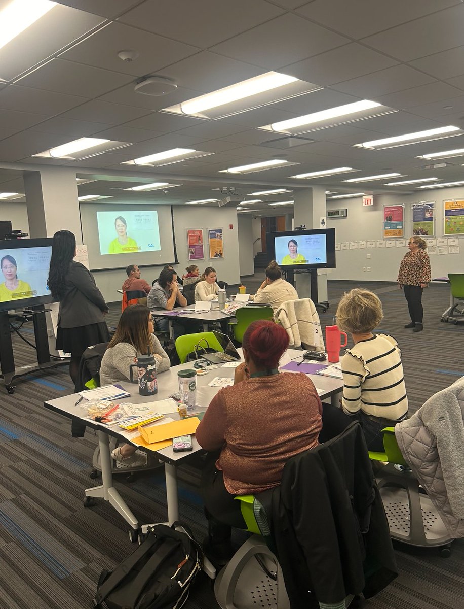 susannamelon's tweet photo. The last two days, District 87 focused on making grade-level academic content more accessible for English language learners while at the same time promoting language development. #SIOPtraining #EnglishLearners #TeachingStrategiesForAllStudents https://t.co/DSxvLJxdDP