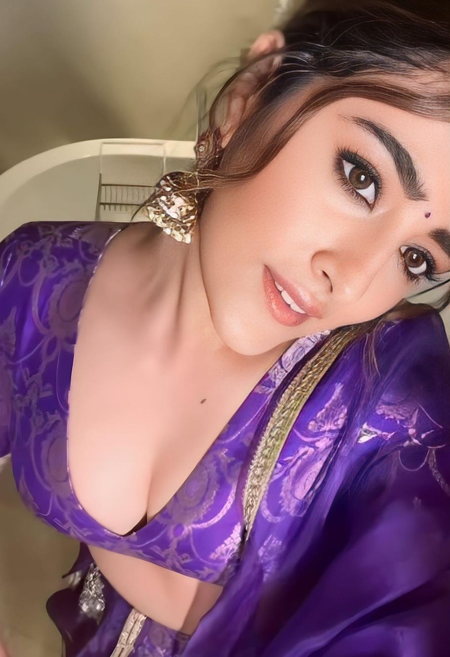 GAPU1qMXQAAOwOG?format=jpg&name=large