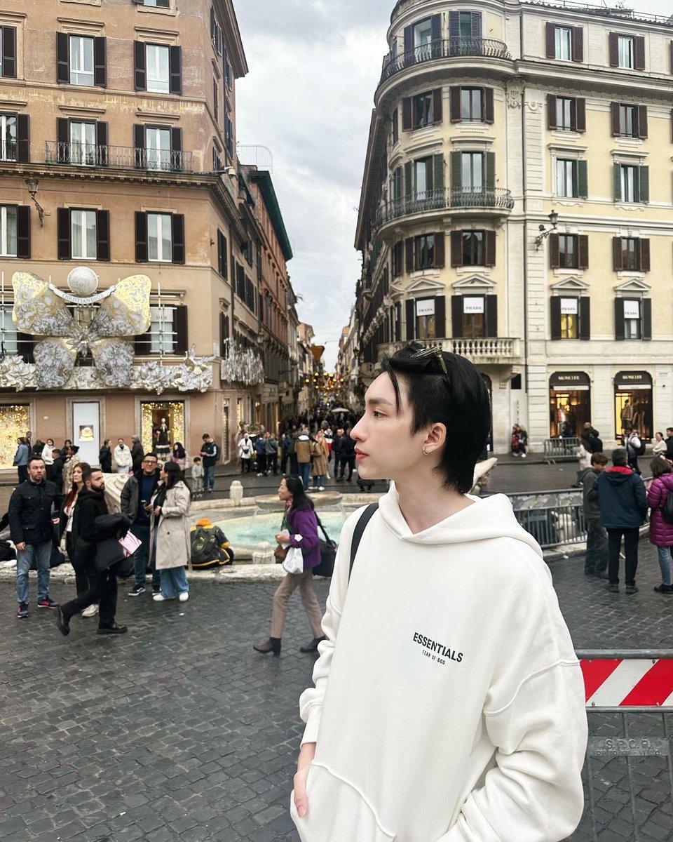 Noeul_lee6's tweet photo. เอาหนุ่มกรุงโรมมาฝาก #BoNoh #MagentaBoy #Noeulnuttarat https://t.co/xxNoekNBTb