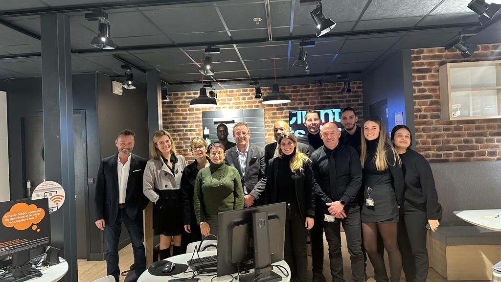 Comme <a href="/Cath_Voisin/">Catherine Voisin</a>, <a href="/fallacher/">JF Fallacher</a>, <a href="/gaellelevu/">Gaëlle</a> et notre fidèle cliente venez découvrir la boutique de Montpellier Triffontaine pour vos cadeaux de fin d'année !!Une équipe qui saura vous écouter, vous accompagner, une équipe qui fait la différence 😍🤩🥳🥳