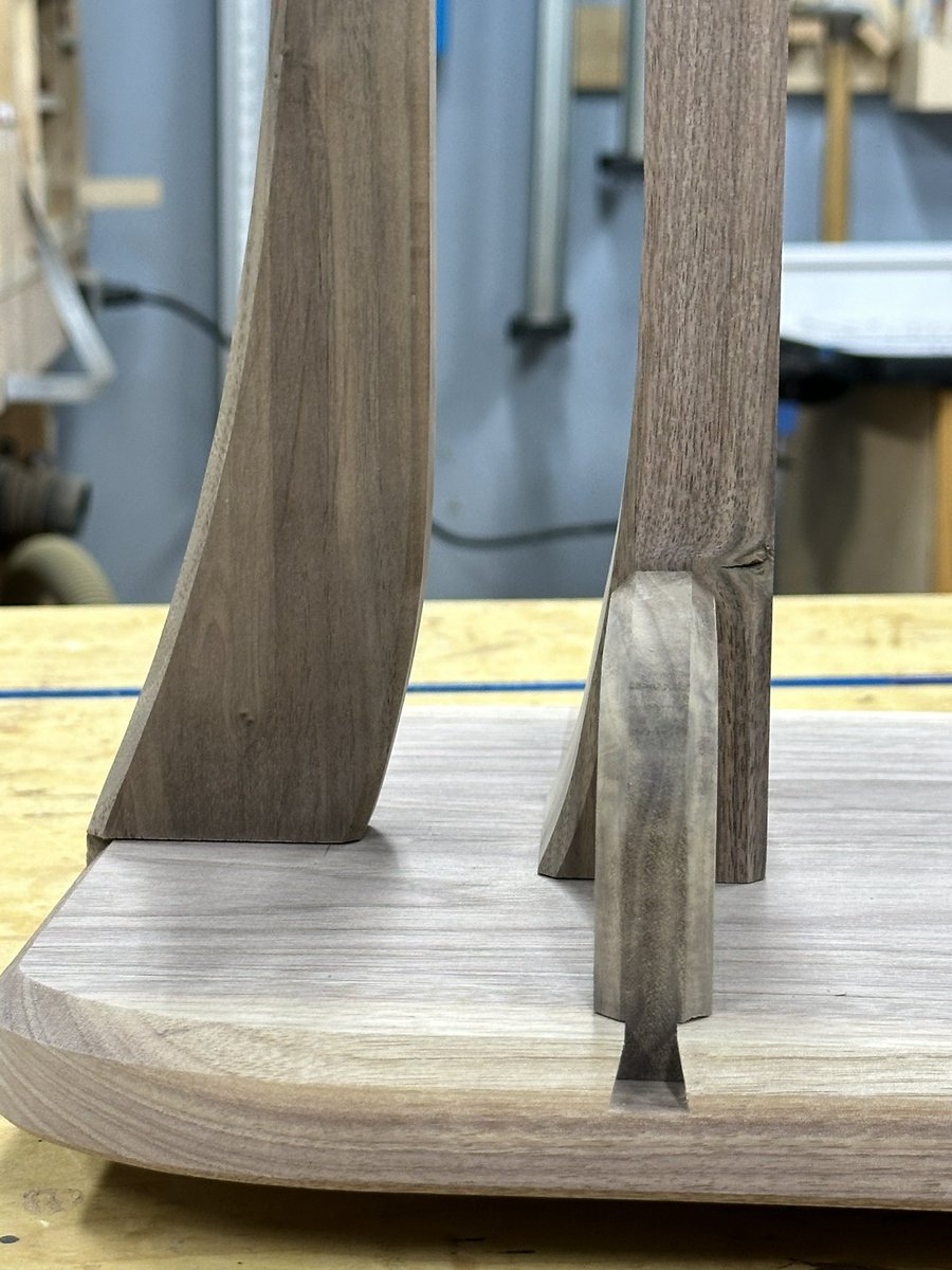 All put together now after one day’s work. Still some finer parts to adjust like filling the exposed dovetail slot ends. #twwproj76