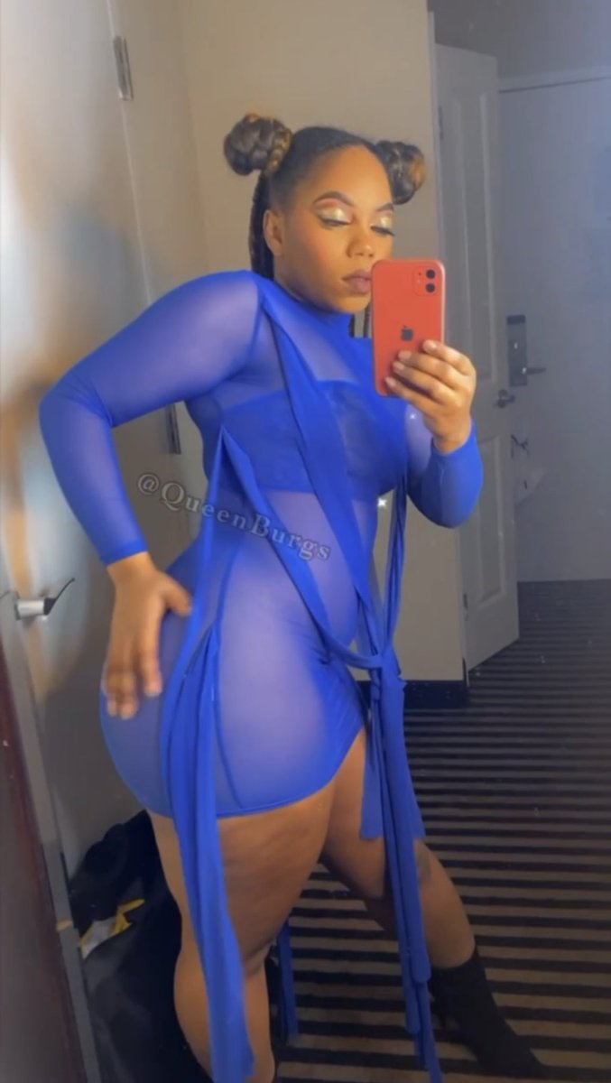 QueenBurgs's tweet photo. @ayeejuju Holds My Fat Ass 😌🍑 https://t.co/rZSHqILcE3