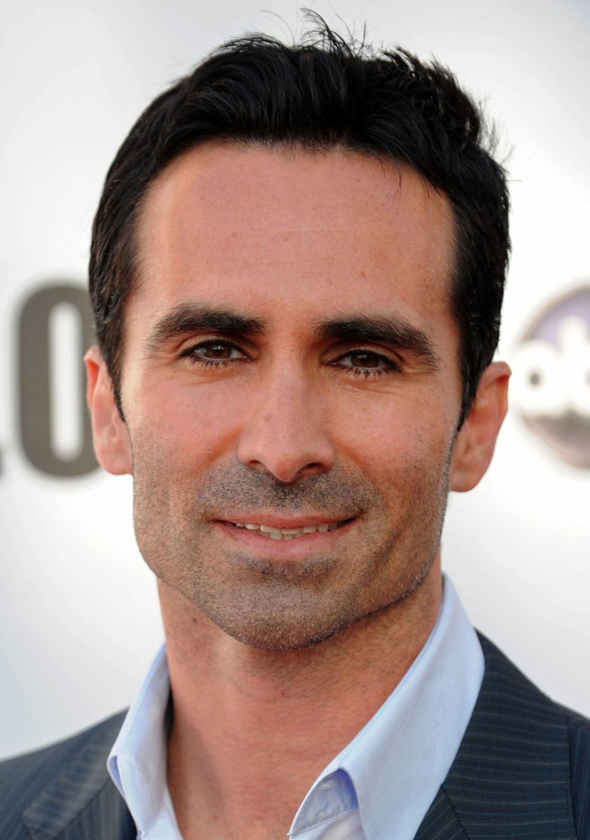 laparadadelcine's tweet photo. Néstor Carbonell cumple 56 años. Bates Motel, Perdidos… ¿en qué más lo recordáis? https://t.co/EnKIxHpxz0