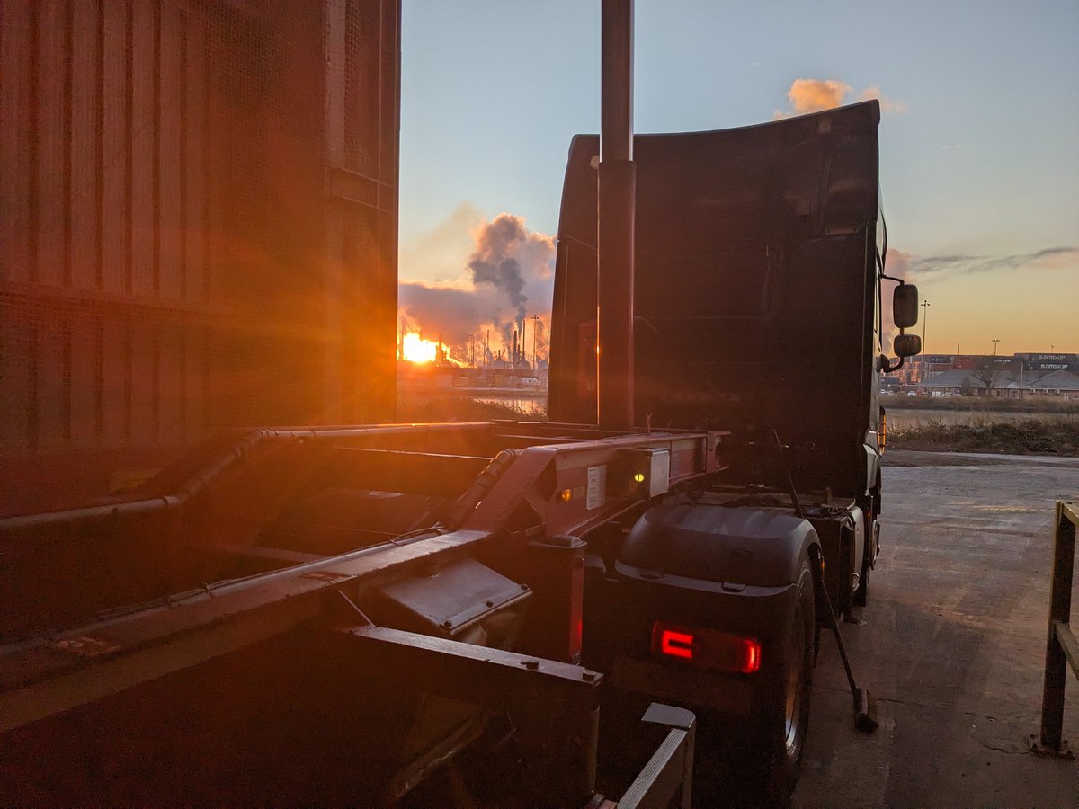 welsty2003's tweet image. Good morning Grangemouth