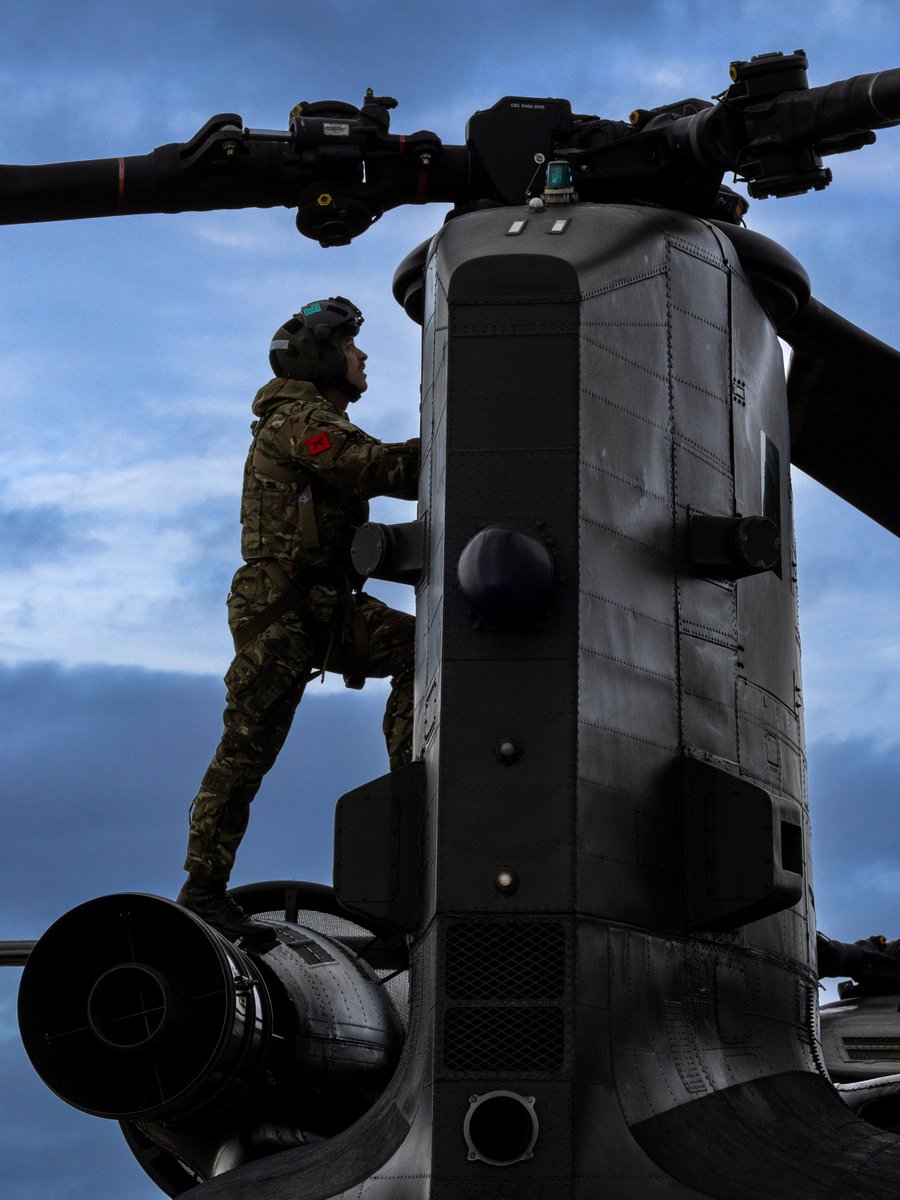 RAF_Shawbury's tweet photo. Photo of the Week https://t.co/OfJ932iNlT