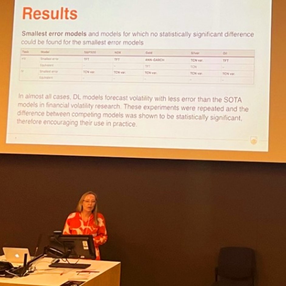 Professor Hanna Suominen (@hajasu) on Twitter photo 